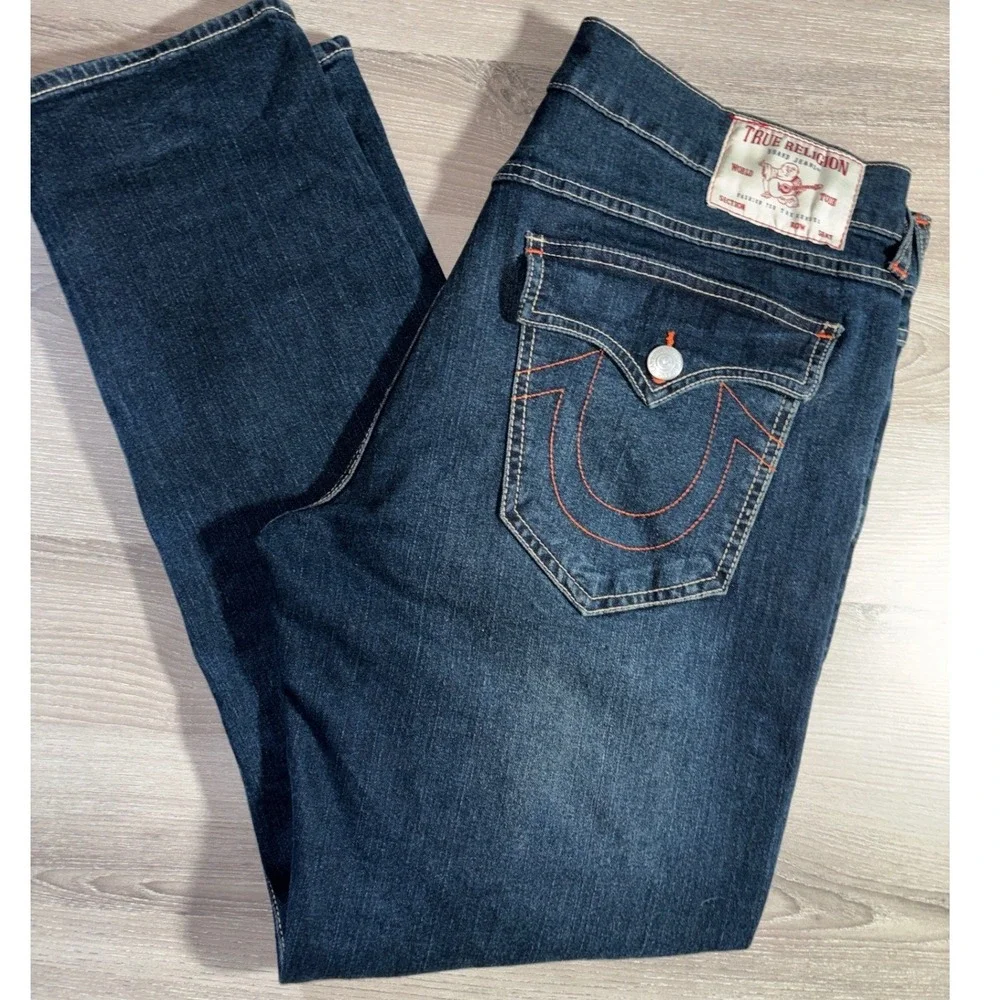 NWOT True Religion Mens 36 Geno Relaxed Slim Jeans Dark Wash Orange Stitch Y2K